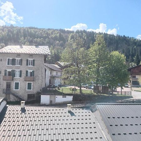 Hotel Le Montblanc 弗吕梅 外观 照片