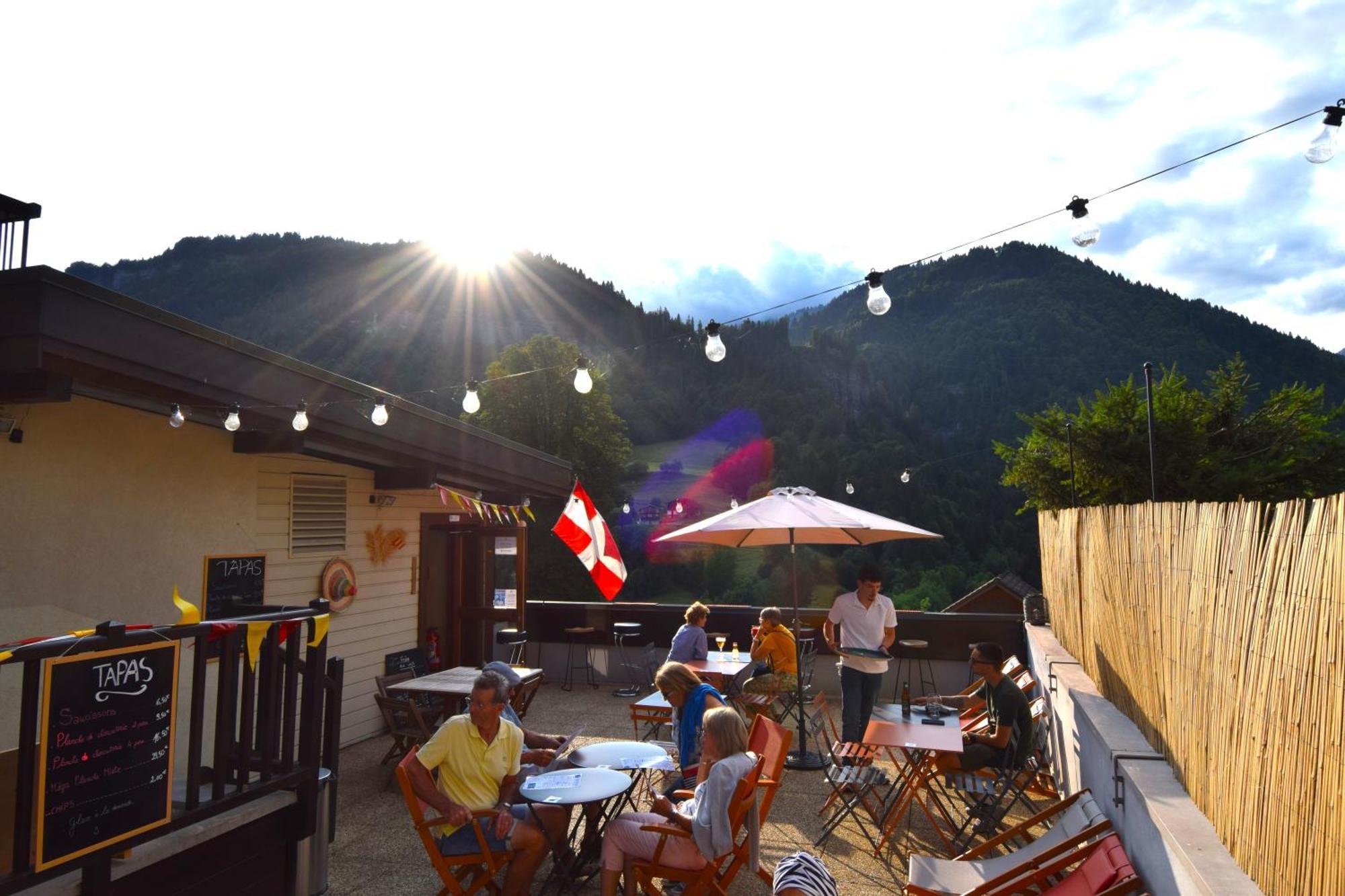 Hotel Le Montblanc 弗吕梅 外观 照片