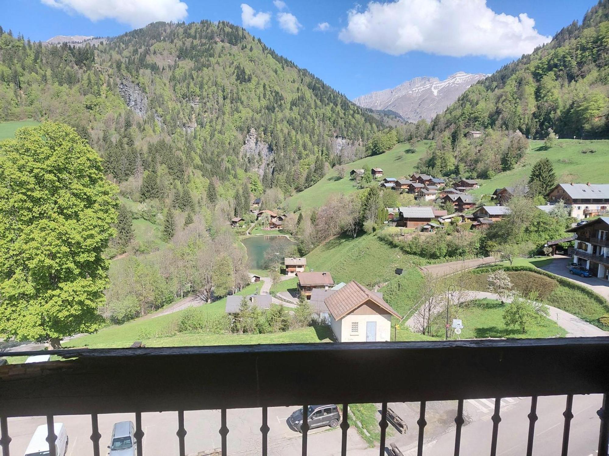 Hotel Le Montblanc 弗吕梅 外观 照片